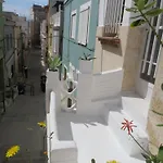 Casa Al Castillo - Charming & Authentic Townhouse - Terrace With Stunning Castle Views